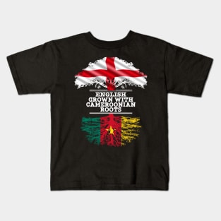 English Grown With Cameroonian Roots - Gift for Cameroonian With Roots From Cameroon Kids T-Shirt